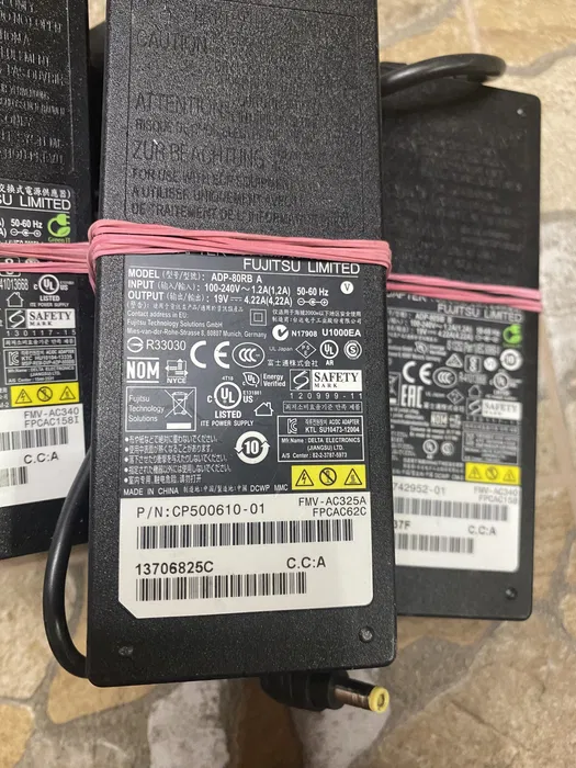 Б/В Fujitsu 5.5x2.5 19V 65w, 80w, 90w ОРИГИНАЛ [ProductHub SKU F55_90]