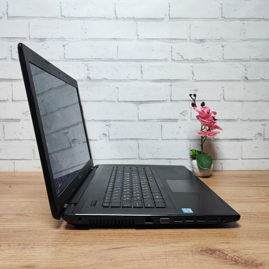 Ноутбук Б/В ASUS X75A, Intel Core i5-3230M, DDR3 8 GB, SSD 512GB, 17.3" HD [ProductHub SKU Asus27]