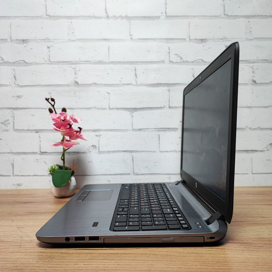 Уцінка! Ноутбук Б/В HP ProBook 450 G2, Intel Core i3-4030U, DDR3 8 GB, SSD 128GB, 15.6" HD [ProductHub SKU HP33]