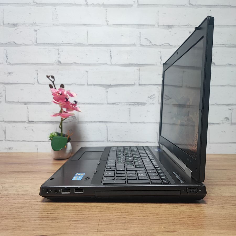 Ноутбук Б/В HP EliteBook 8560W, Intel Core i5-2520M, DDR3 8 GB, SSD 256GB, NVIDIA GeForce 2Gb, 15.6" [ProductHub SKU HP58]
