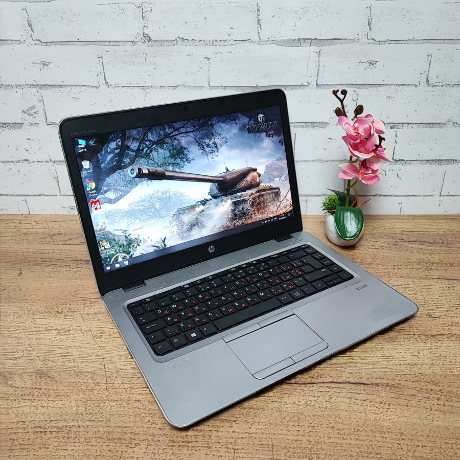 Ноутбук Б/В HP EliteBook 840 G3, AMD A8-8600B, DDR3 8GB, SSD 128GB + SSD 500GB, AMD Radeon R6 1GB, 14" Full HD