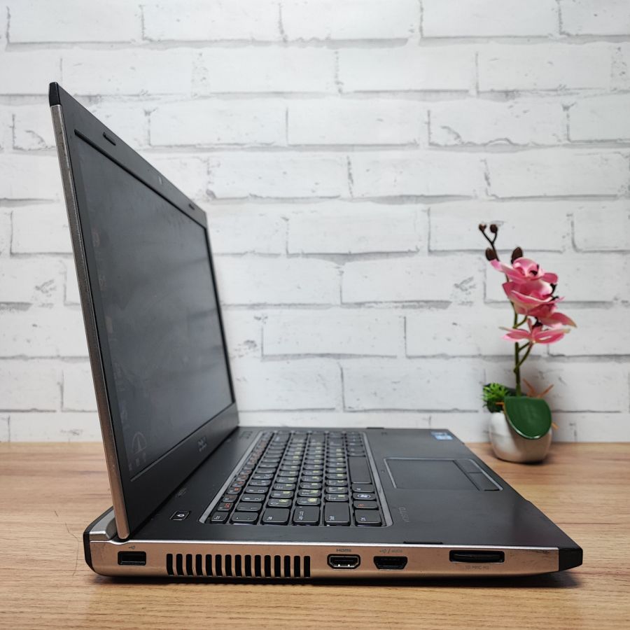 Ноутбук Б/В Dell Vostro 3550, Intel Core i3-2330M, DDR3 8 GB, SSD 128GB, 15.6" HD [ProductHub SKU Dell15]
