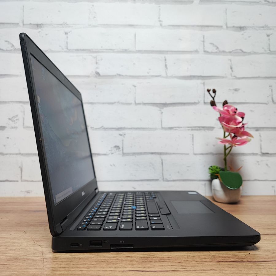 Ноутбук Б/В Dell Latitude 5480, Intel Core i5-6300U, DDR4 16 GB, SSD 256GB, 14" HD [ProductHub SKU Dell205]