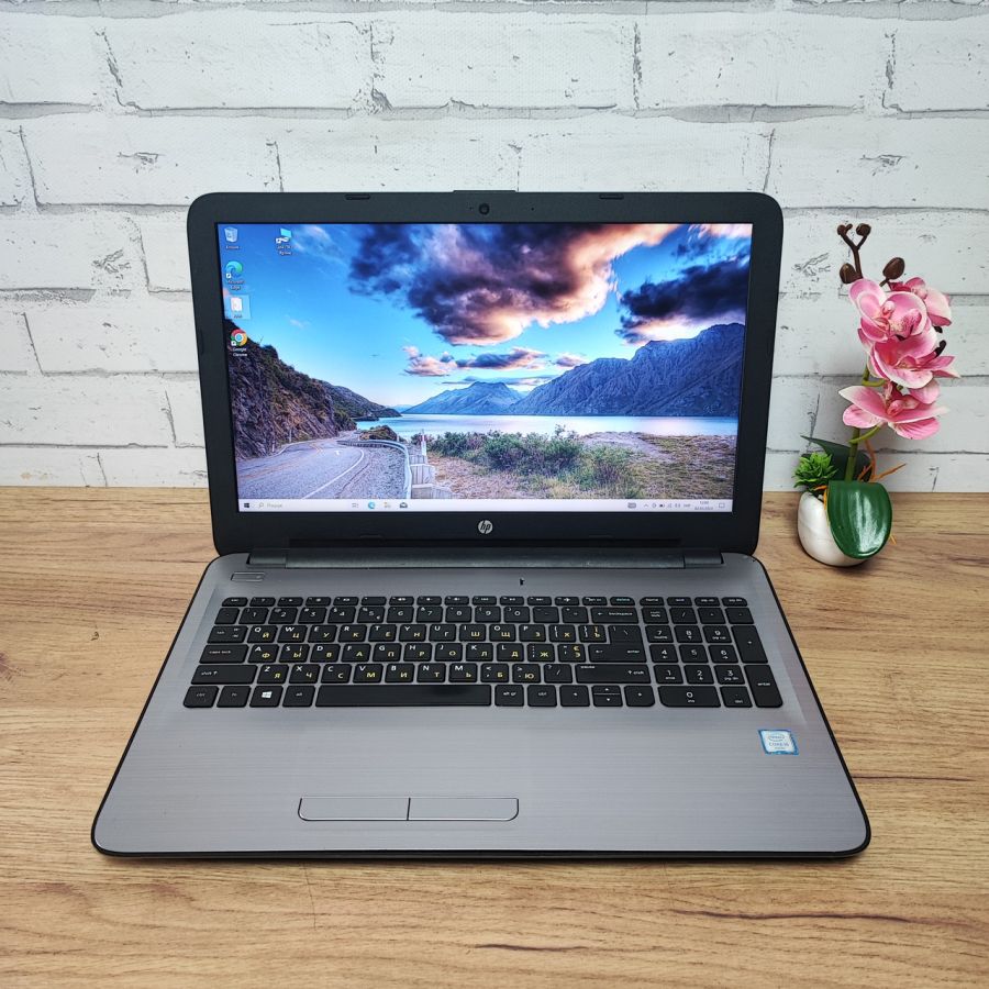 Ноутбук Б/В HP 250 G5, Intel Core i5-6200U, DDR4 16GB, SSD 256GB, 15.6" Full HD [ProductHub SKU HP25]