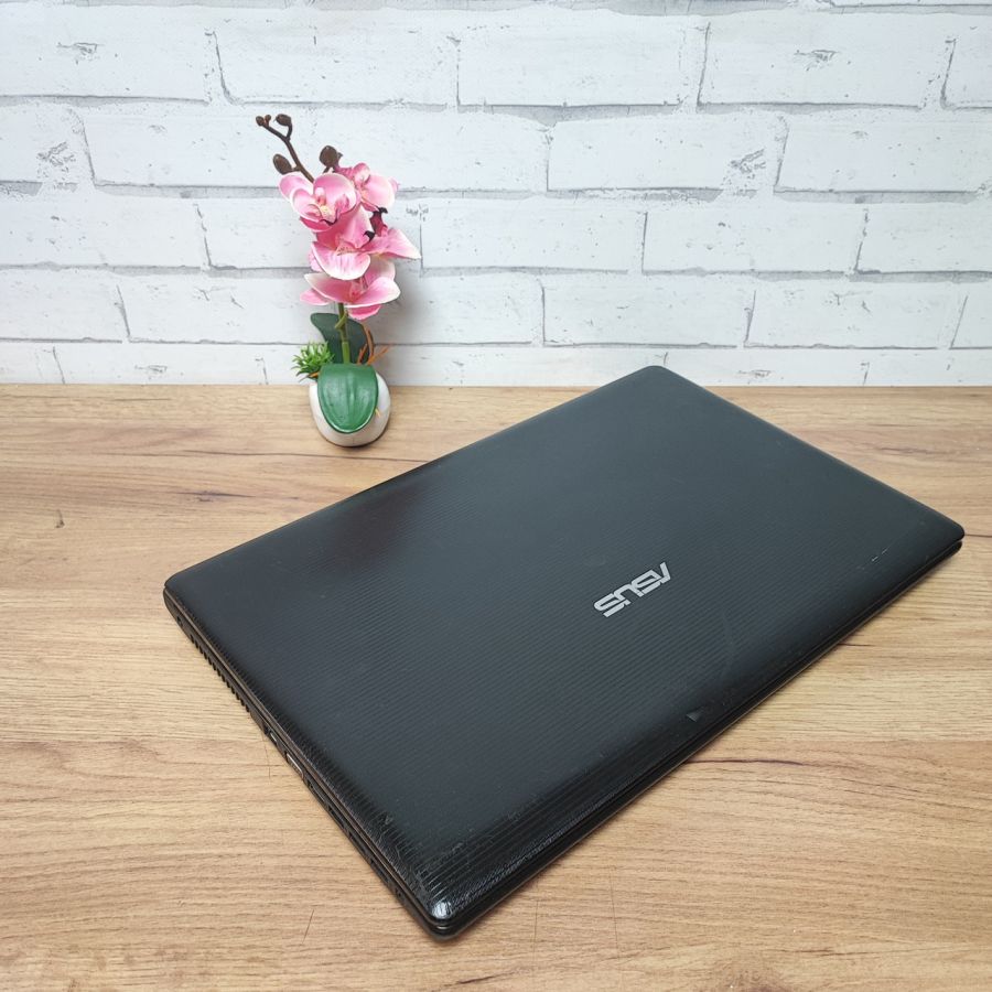 Ноутбук Б/В ASUS X75A, Intel Core i3-2370M, DDR3 8GB, SSD 128GB, 17" HD