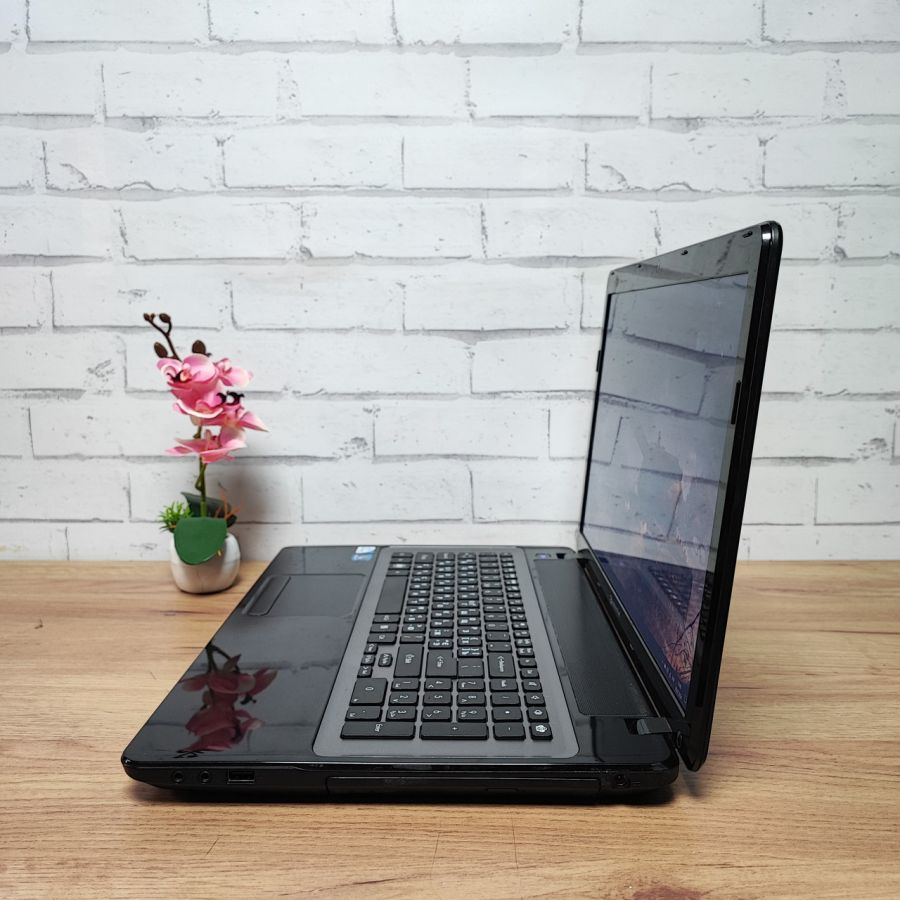 Ноутбук Б/В Packard Bell VG70, Intel Celeron B820, DDR3 8GB, SSD 128GB + HDD 320GB, 17" HD [ProductHub SKU PB1]
