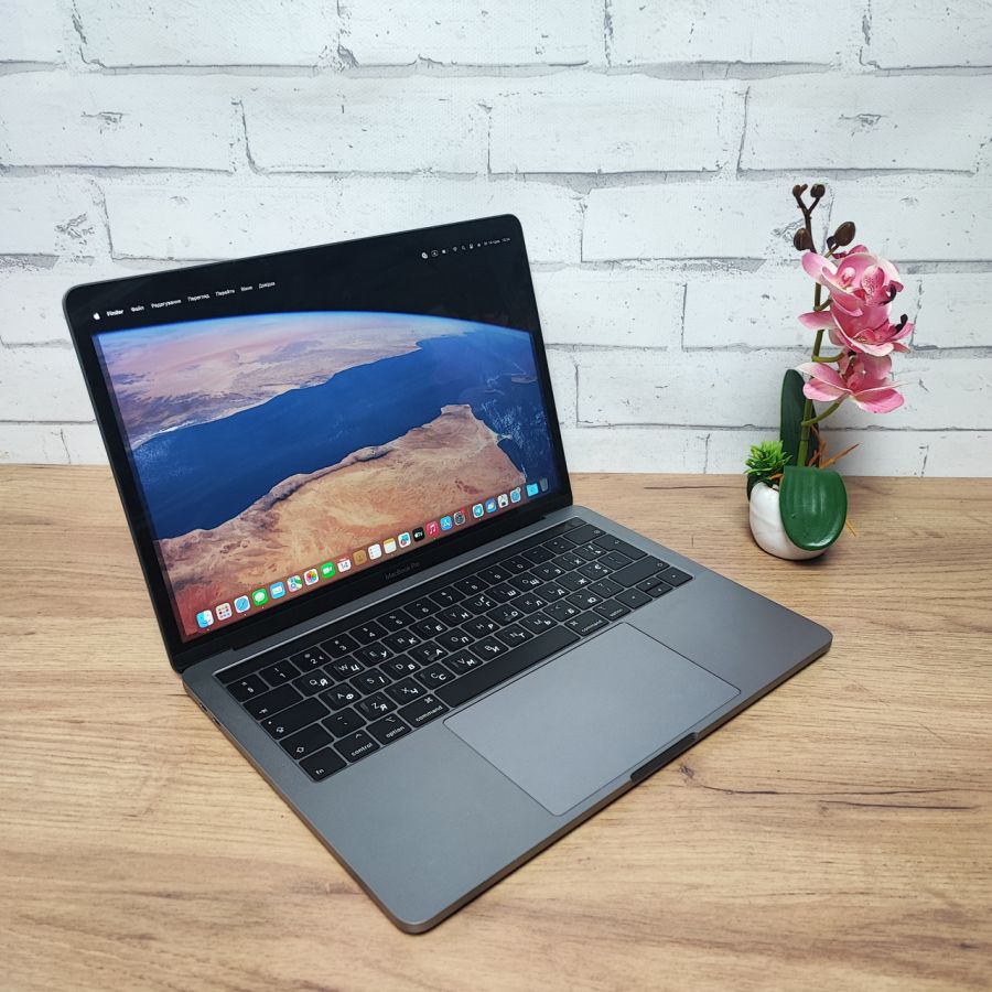 Ноутбук Б/В Apple MacBook Pro 13 2019, Intel Core i5-8257U, LPDDR3 16GB, SSD 256GB, 13" [ProductHub SKU Mac1]