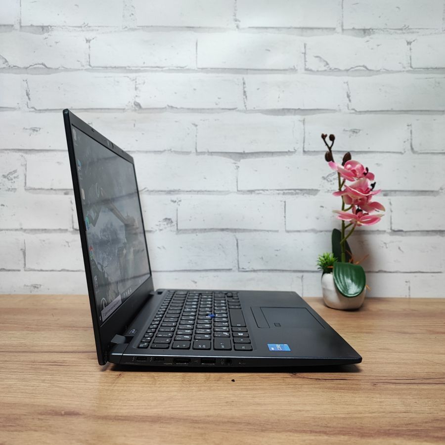 Ноутбук Б/В Dynabook X30L-J-13Q, Intel Core i5-11Gen, DDR4 24 GB, SSD 512GB, 13" Full HD [ProductHub SKU T38]