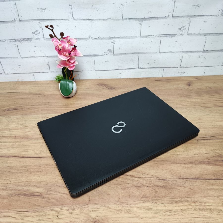 Ноутбук Б/В Fujitsu A555, Intel Core i5-5200U, DDR3 8 GB, SSD 128GB, 15.6" HD [ProductHub SKU F2]