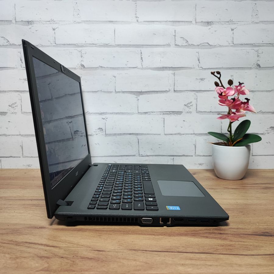 Ноутбук Б/В Acer Aspire E5-573, Intel Core i3-5005U, DDR3 12GB, SSD 120GB, 15.6" HD [ProductHub SKU Acer8]