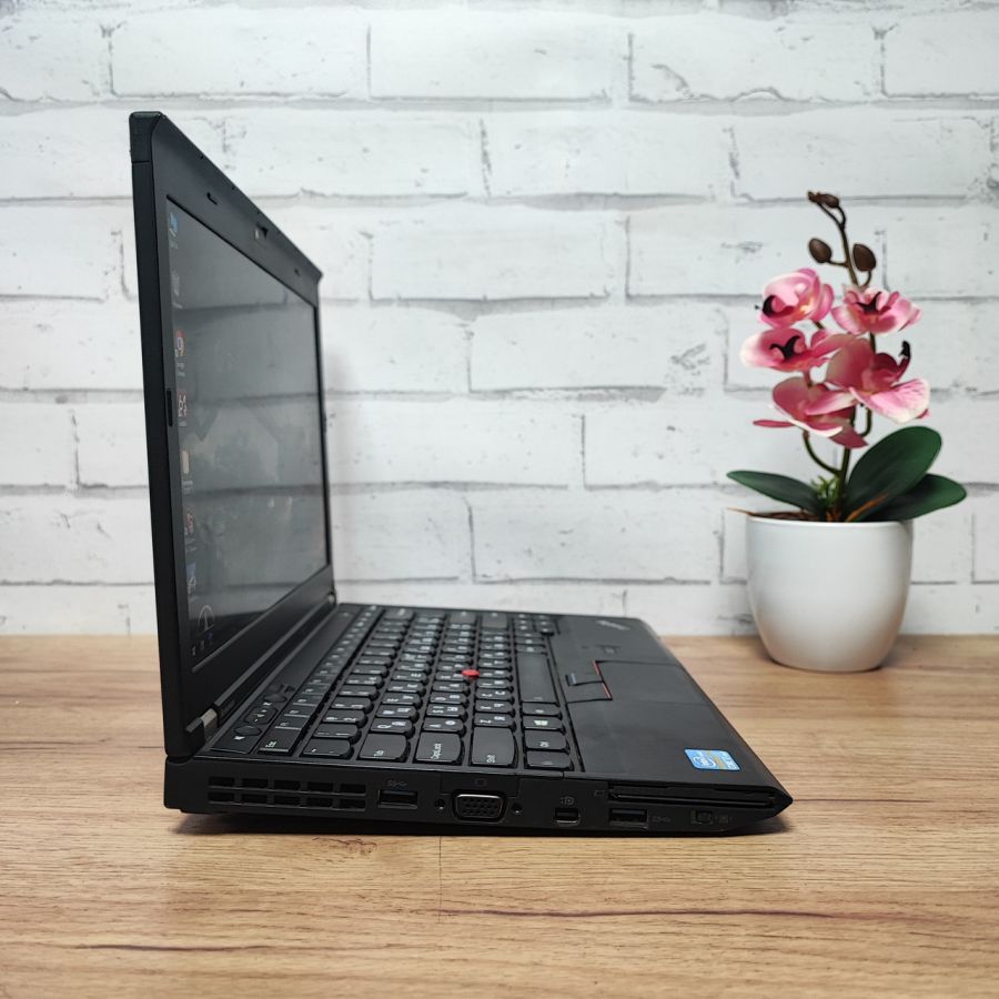 Ноутбук Б/В Lenovo X230, Intel Core i7-3520M, DDR3 8 GB, SSD 128GB, 12.5" HD [ProductHub SKU L48]