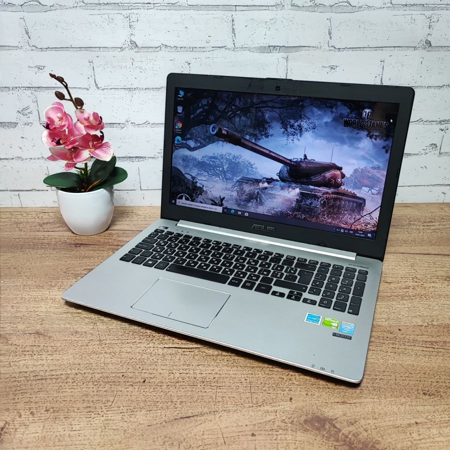 Ноутбук Б/В ASUS K551L, Intel Core i7-4500U, DDR3 8GB, SSD 128GB, NVIDIA GeForce GT450M 2GB, 15.6"