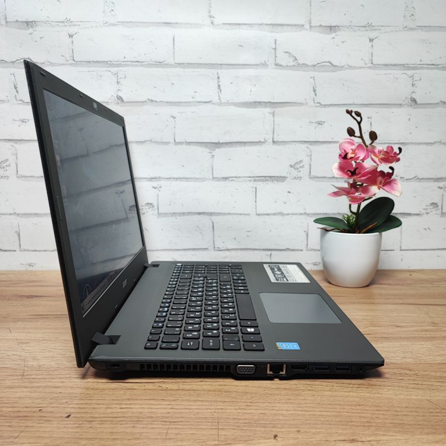 Ноутбук Б/В Acer Aspire E5-573, Intel Core i5-4210U, DDR3 12 GB, SSD 128GB, 15.6" HD [ProductHub SKU Acer37]