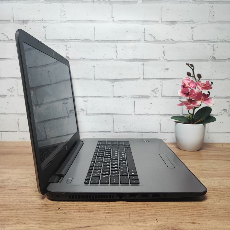 Ноутбук Б/В HP 17-Y080NO, AMD A8-7410, DDR3 8 GB, SSD 256GB, AMD Radeon R5 1Gb, 17.3" [ProductHub SKU HP154]