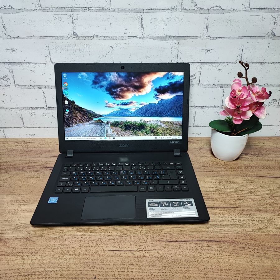 Ноутбук Б/В Acer Aspire A314-32, Intel Celeron N4100, DDR4 8 GB, SSD 128GB, 14" HD [ProductHub SKU Acer39]