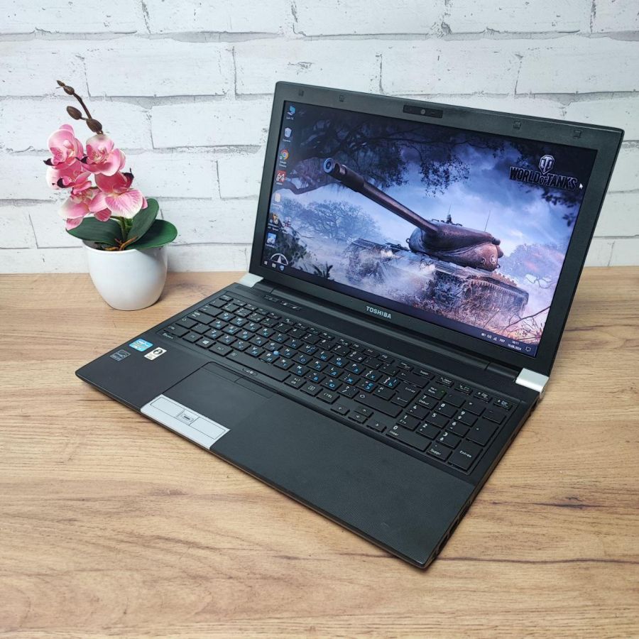 Ноутбук Б/В Toshiba Tecra R950-1DN, Intel Core i5-3230M, DDR3 8 GB, SSD 128GB, 15.6" HD [ProductHub SKU T59]