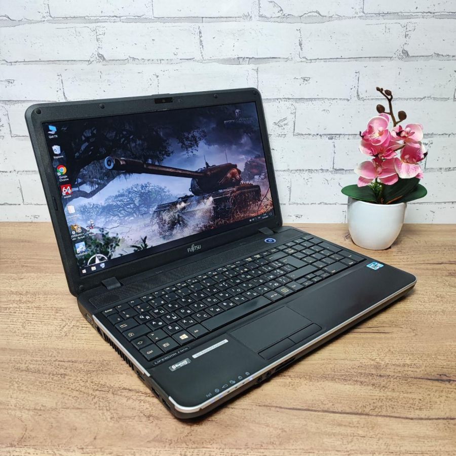 Ноутбук Б/В Fujitsu A512, Intel Core i3-3110M, DDR3 8GB, SSD 128GB, 15.6" HD [ProductHub SKU F51]