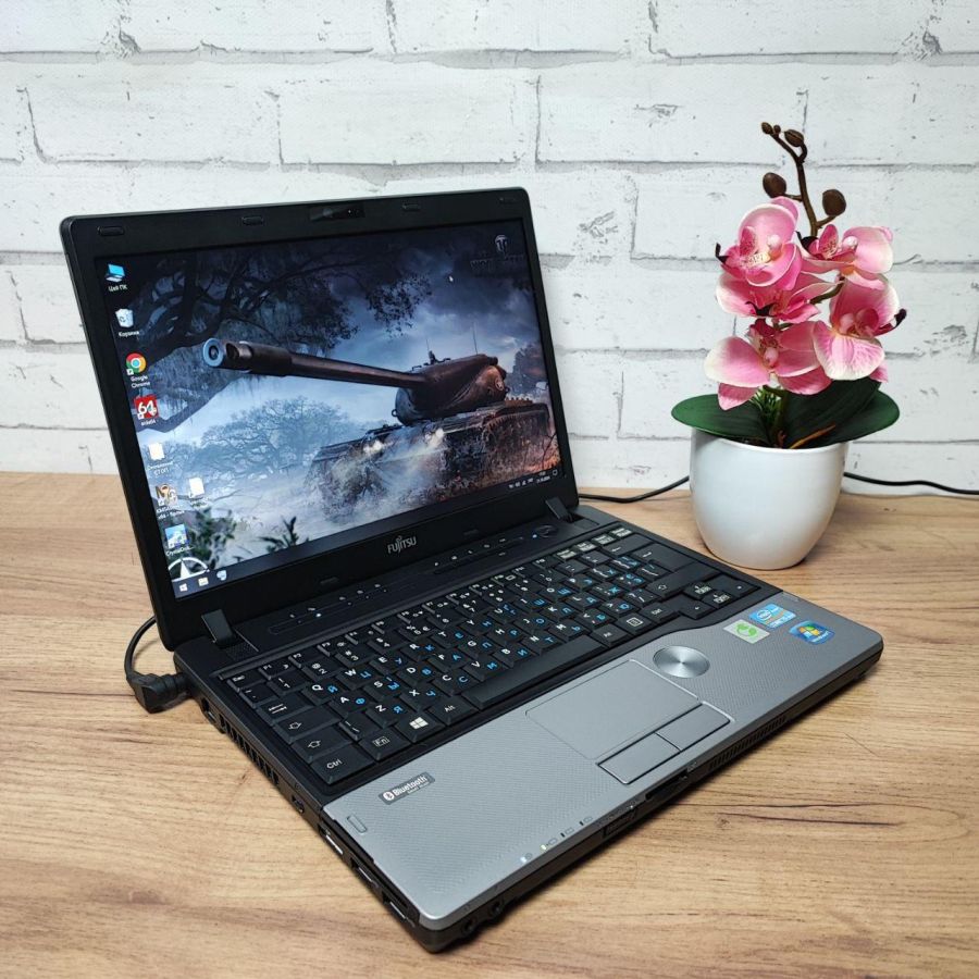 Ноутбук Б/В Fujitsu P772, Intel Core i5-3320M, DDR3 8GB, SSD 128GB, 12" HD [ProductHub SKU F60]