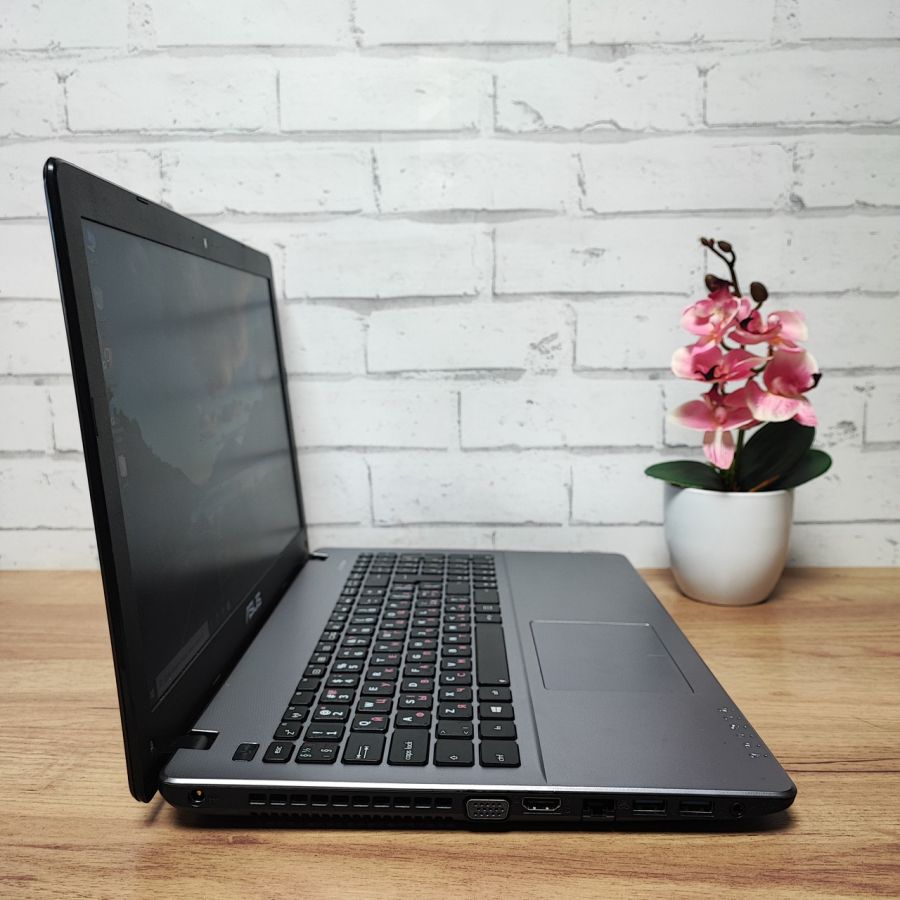 Ноутбук Б/В ASUS X550J, Intel Core i7-7410HQ, DDR3 8 GB, SSD 128GB, NVIDIA GeForce GTX 850M 2Gb, 15.6" Full HD [ProductHub SKU Asus66]