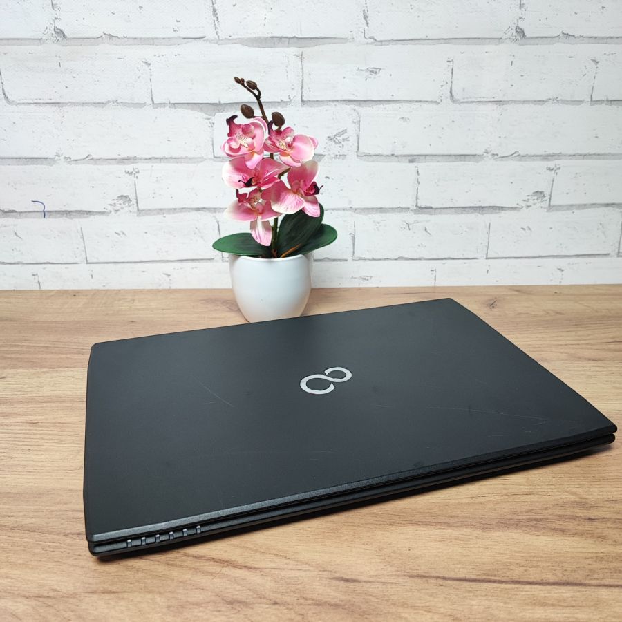 Ноутбук Б/В Fujitsu A514, Intel Core i3-4005U, DDR3 8 GB, SSD 128GB, 15.6" HD [ProductHub SKU F77]