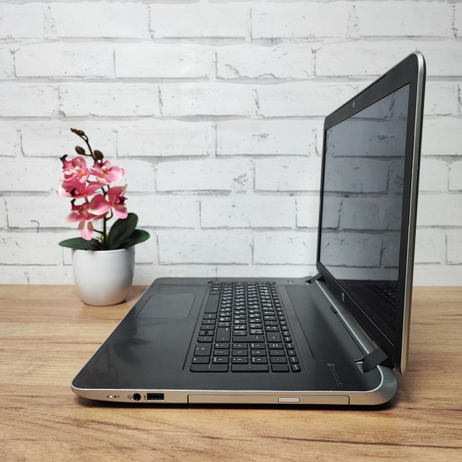 Ноутбук Б/В HP ProtectSmart, AMD E1-6010, DDR3 8 GB, SSD 128GB, AMD Radeon R2 1Gb, 15.6" [ProductHub SKU HP244]
