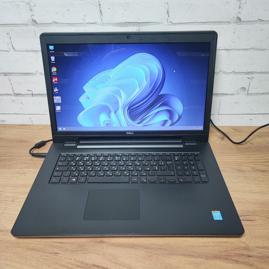 Ноутбук Б/В Dell P26E, Intel Core i3-4030U, DDR3 8GB, SSD 128GB, 17" HD [ProductHub SKU Dell116]