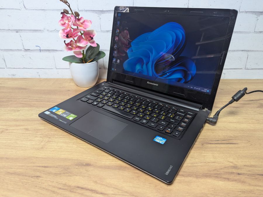 Уцінка! Ноутбук Б/В Lenovo IdeaPad S400, Intel Core i5-3317U, DDR3 8 GB, SSD 128GB, 13.3" HD [ProductHub SKU L114]