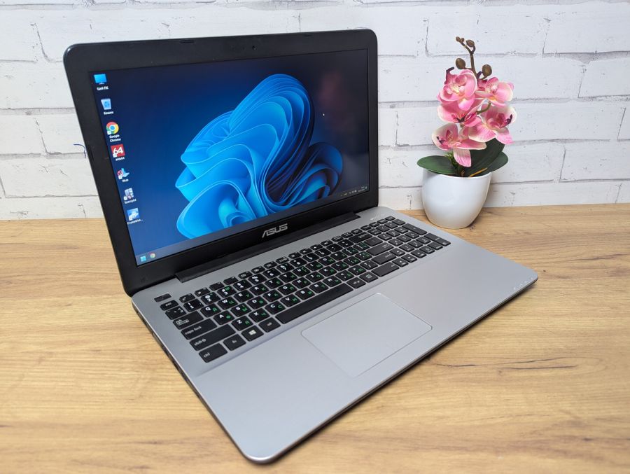 Ноутбук Б/В ASUS F555L, Intel Core i5-4210U, DDR3 8GB, SSD 128GB, NVIDIA GeForce 840M 2GB, 15.6" Full HD
