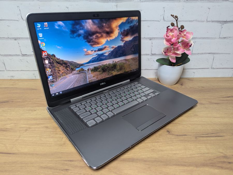 Ноутбук Б/В Dell P12F, Intel Core i7-2640M, DDR3, SSD 500GB, GT 525M 2Gb, 15.6" Full HD [ProductHub SKU Dell133]