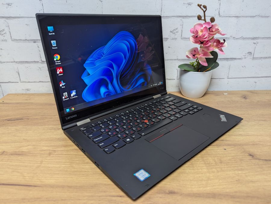 Ноутбук Б/В Lenovo X1 Yoga, Intel Core i5-7200U, DDR3, SSD 256GB, 14" Full HD [ProductHub SKU L128]