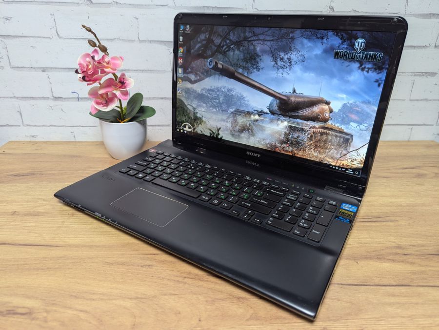 Ноутбук Б/В Sony SVE171E13M, Intel Core i7-3632MQ, DDR3 8 GB, SSD 256GB, AMD Radeon HD 7500M, 17" Full HD [ProductHub SKU Sony19]
