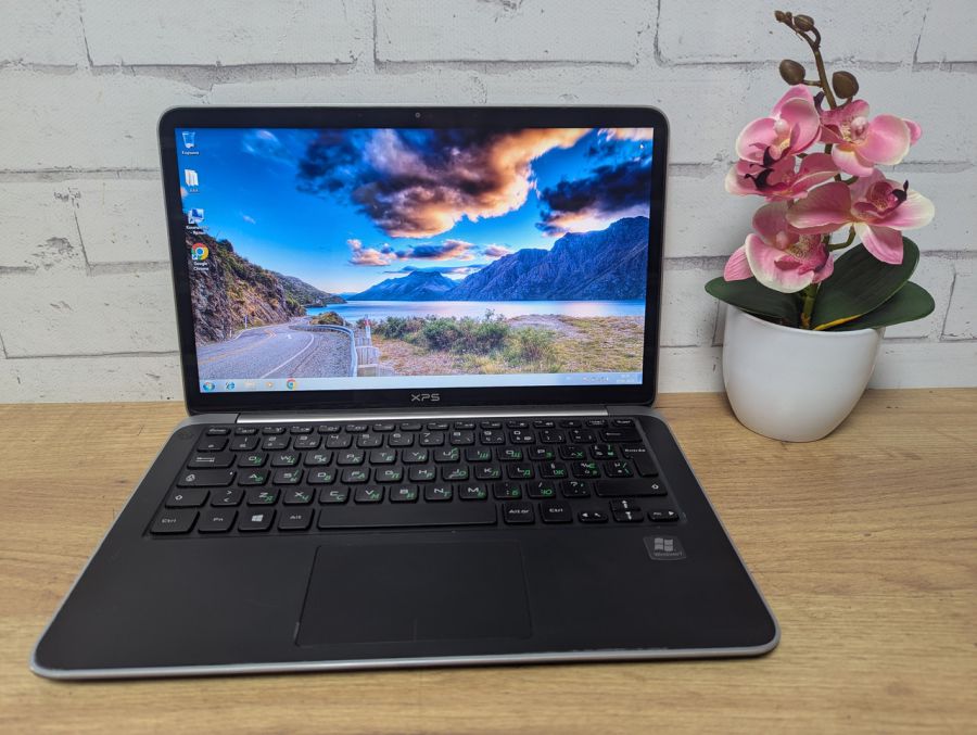 Ноутбук Б/В Dell XPS, Intel Core i5-2467M, DDR3 3 GB, SSD 128GB, 13" HD [ProductHub SKU Dell145]