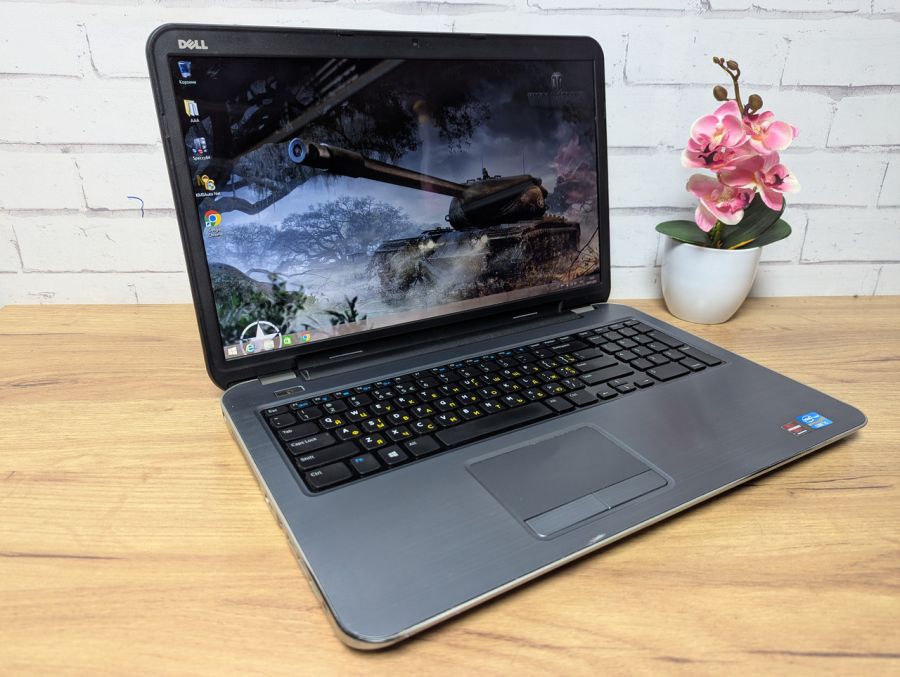 Ноутбук Б/В Dell Inspiron 17R-5721, Intel Core i5-3337U, DDR3 16 GB, SSD 256GB, AMD Radeon HD 8500M, 17.3" HD [ProductHub SKU DEll148]