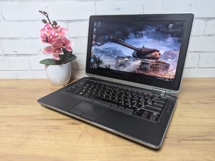 Уцінка! Ноутбук Б/В Latitude E6320, Intel Core i5-2520M, DDR3 8 GB, SSD 128GB, 15.6" HD [ProductHub SKU L139]