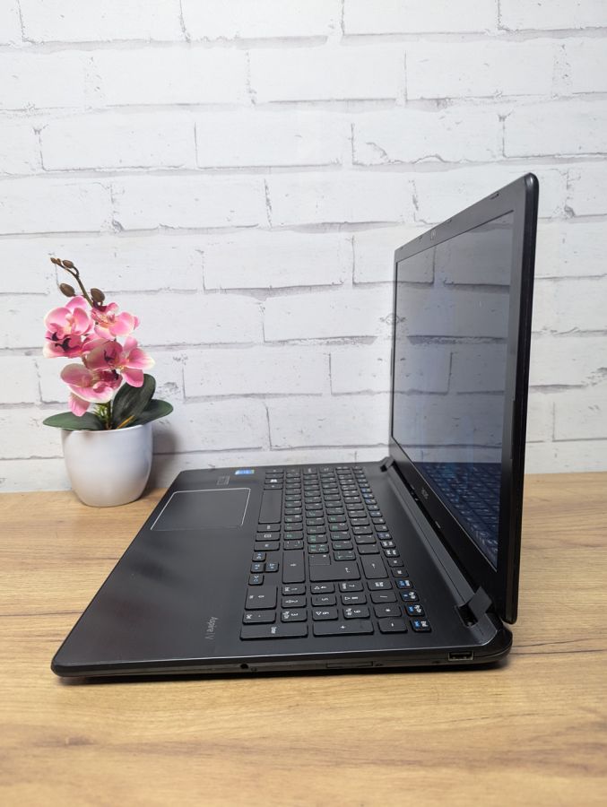 Ноутбук Б/В Acer Aspire V5 ZRQ, Intel Core i7-4500U, DDR3 12 GB, SSD 360GB, NVIDIA GeForce GT 750M 4Gb, 15.6" [ProductHub SKU Acer67]