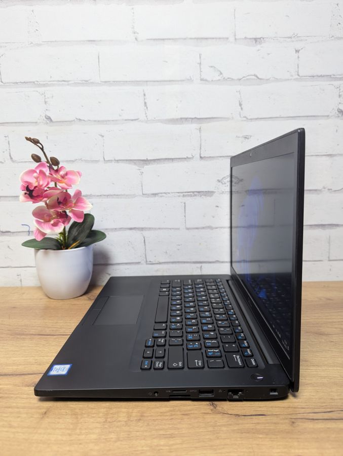 Ноутбук Б/В Dell Latitude 7490, Intel Core i5-8350M, DDR4 16GB, SSD 128GB, 14" Full HD Сенсор [ProductHub SKU Dell160]