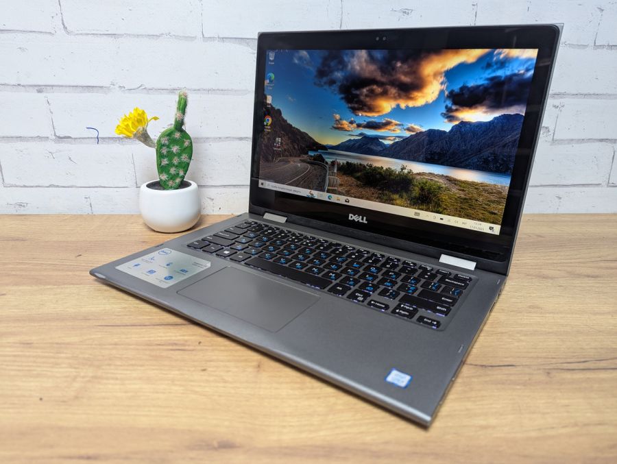 Уцінка! Ноутбук Б/В Dell Inspiron P69G, Intel Core i5-8250U, DDR3 16 GB, SSD 256GB, 14" Full HD Сенсор [ProductHub SKU Dell166]