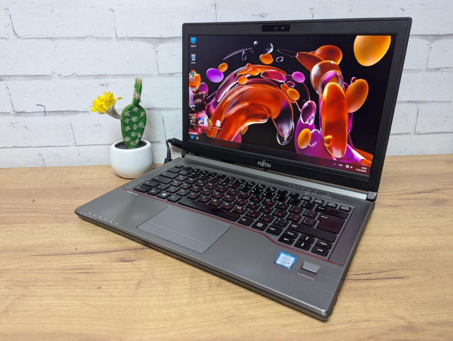 Уцінка! Ноутбук Б/В Fujitsu E745, Intel Core i5-5300U, DDR3 8 GB, SSD 128GB, 14" HD [ProductHub SKU F102]