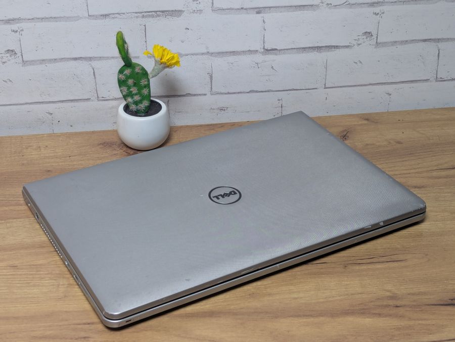Ноутбук Б/В Dell Inspiron 5759, Intel Core i7-6500U, DDR3 16 GB, SSD 360GB, AMD Radeon R5 M335, 17" Full HD [ProductHub SKU Dell171]