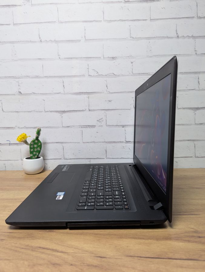 Ноутбук Б/В Lenovo V110-17IKB, Intel Core i5-7200U, DDR3 12 GB, SSD 240GB, 17.3" HD [ProductHub SKU L146]