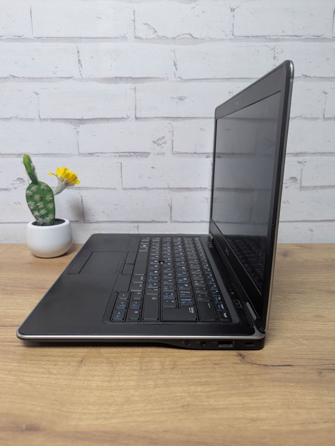 Ноутбук Б/В Dell Latitude E7440, Intel Core i5-4300U, DDR3 8 GB, SSD 128GB, 14" Full HD [ProductHub SKU Dell176]