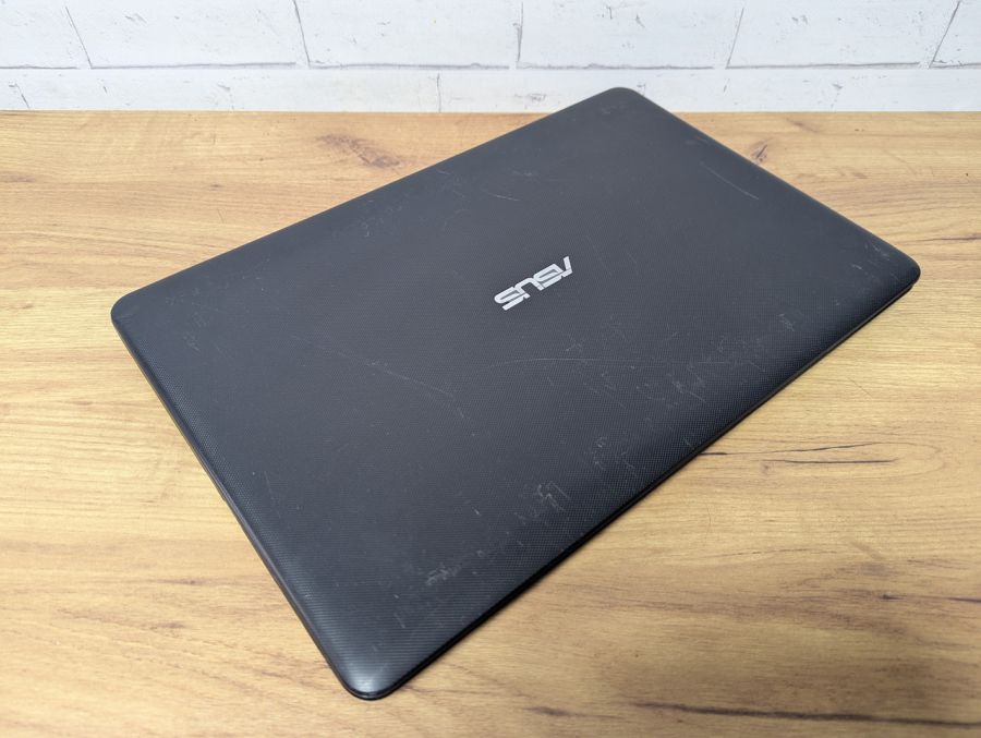 Уцінка! Ноутбук Б/В ASUS X751L, Intel Core i3-4030U, DDR3 8 GB, SSD 128GB, NVIDIA GeForce 820M 2Gb, 17.3" [ProductHub SKU Asus98]