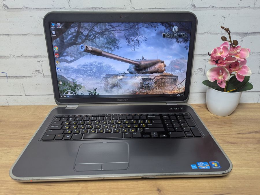 Ноутбук Б/В Dell Inspiron 5720, Intel Core i5-3210M, DDR3 12GB, SSD 128GB, NVIDIA GeForce GT 630M 1GB, 17" Full HD