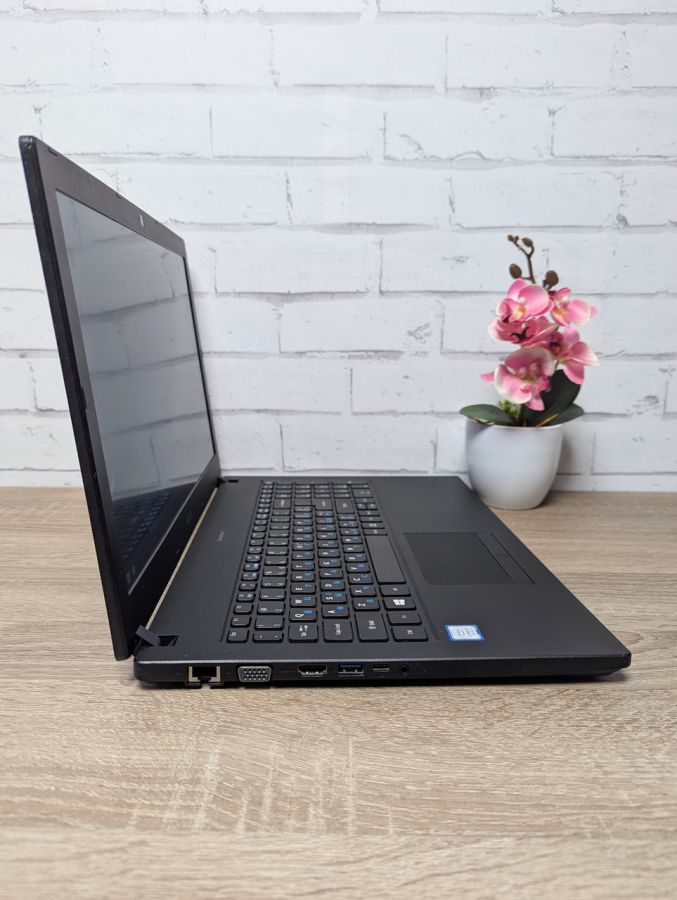 Уцінка! Ноутбук Б/В Acer TravelMate P2510, Intel Core i3-7130U, DDR4 12 GB, SSD 256GB, 15" Full HD [ProductHub SKU Acer88]