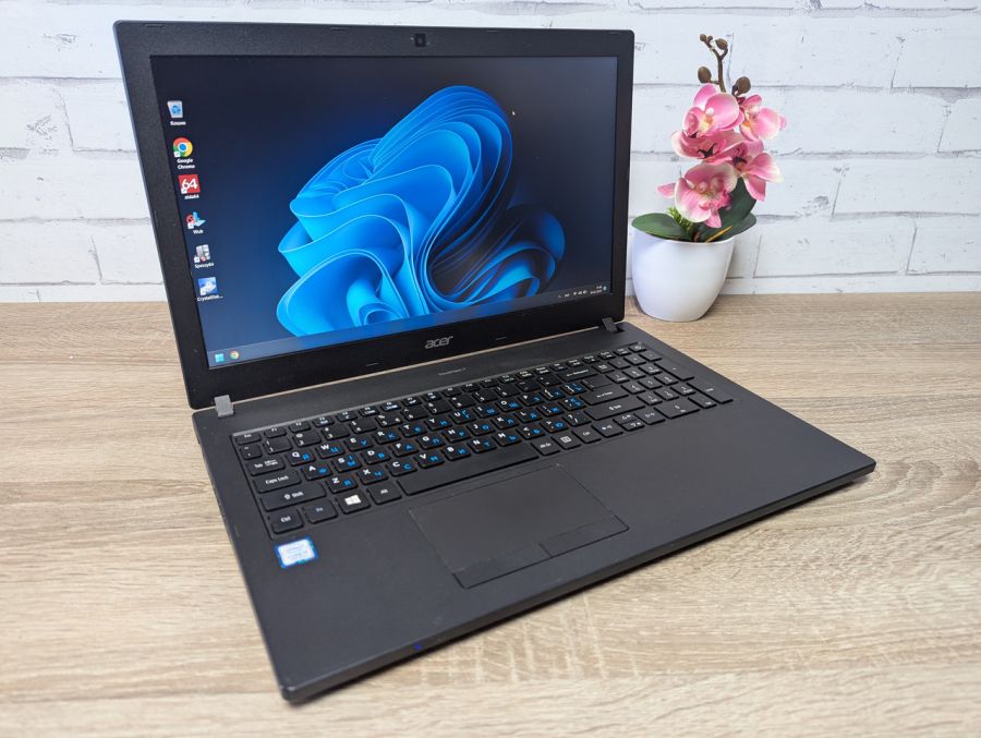 Уцінка! Ноутбук Б/В Acer TravelMate P2510, Intel Core i3-7130U, DDR4 12 GB, SSD 256GB, 15" Full HD [ProductHub SKU Acer88]
