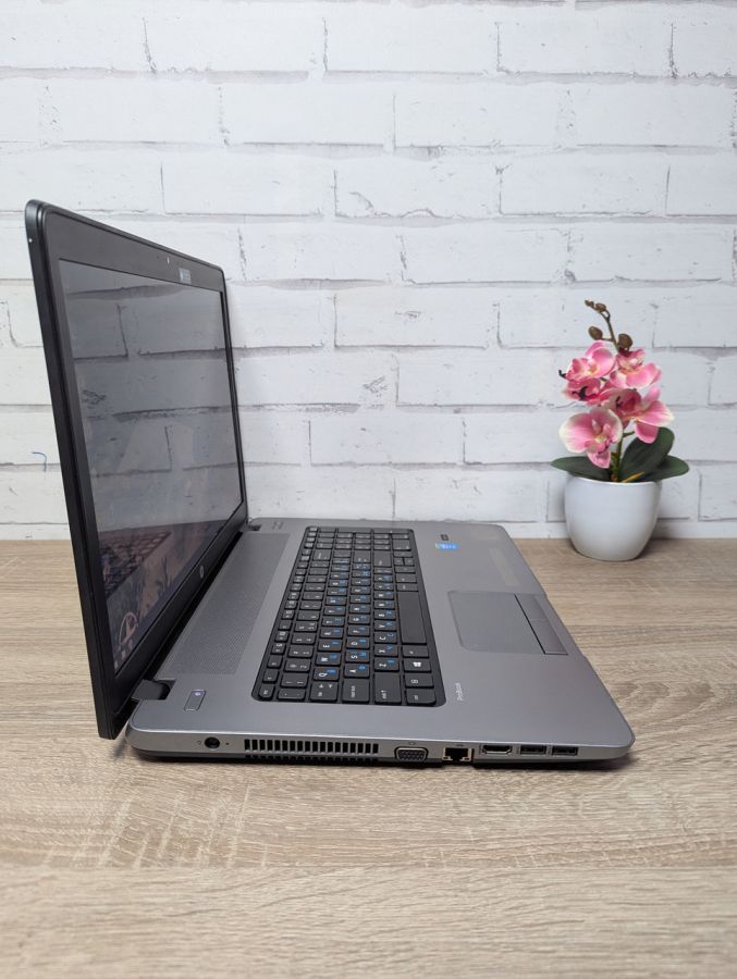 Ноутбук Б/В HP ProBook 470 G1, Intel Core i5-4200M, DDR3 8 GB, SSD 128GB, AMD Radeon HD 8700M, 17.3" HD [ProductHub SKU HP326]