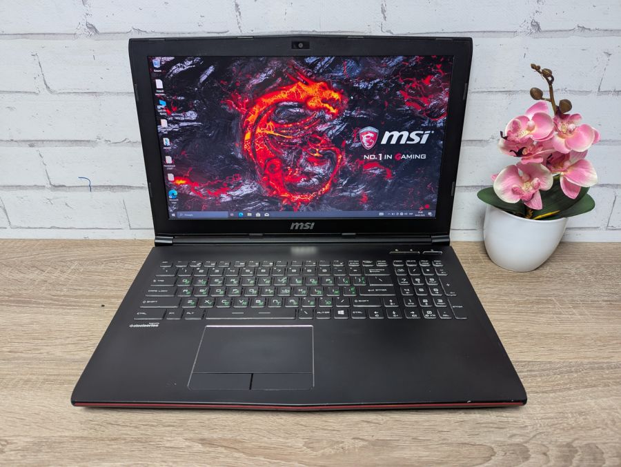 Уцінка! Ноутбук Б/В MSI MS-16J3, Intel Core i7-5700HQ, DDR3 16 GB, SSD 256GB + SSD 1TB, GTX 950M 2Gb, 15.6" Full HD [ProductHub SKU MSI6]