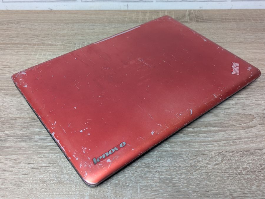 Уцінка! Ноутбук Б/В Lenovo ThinkPad E330, Intel Core i5-3210M, DDR3 8 GB, SSD 256GB, NVIDIA GeForse 610M 1Gb, 13.3" [ProductHub SKU L168]