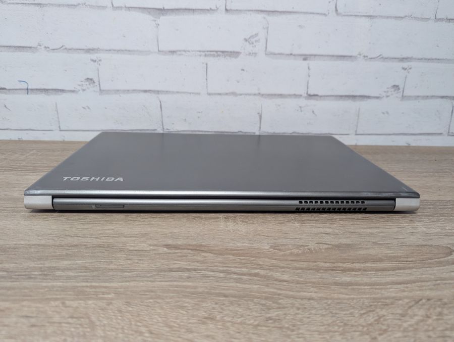 Ноутбук Б/В Toshiba Tecra Z50-A-19L, Intel Core i5-4310U, DDR3 8 GB, SSD 256GB, 15.6" HD [ProductHub SKU T87]