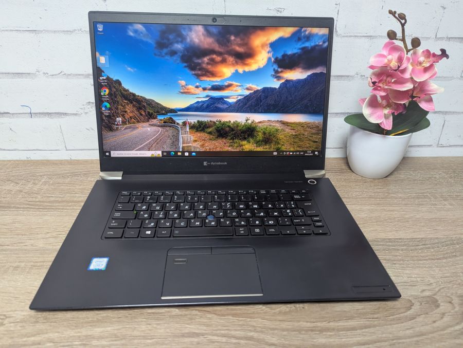 Ноутбук Б/В Dynabook Tecra X50-F-15P, Intel Core i5-8265U, DDR4 16GB, SSD 256GB, 15.6" Full HD [ProductHub SKU T90]